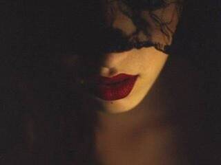 Ερωτική συνομιλία μέσω βίντεο Bombshell-23