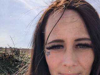 Ερωτική συνομιλία μέσω βίντεο Brandi-Black