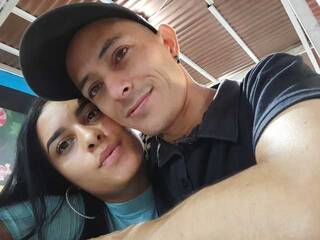 Ερωτική συνομιλία μέσω βίντεο brianajoncand