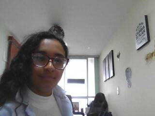 Ερωτική συνομιλία μέσω βίντεο brit-cm