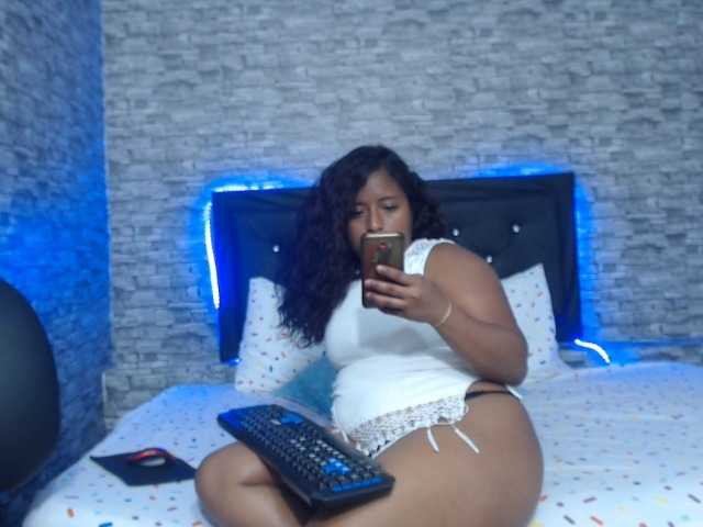 Εκπομπές οθόνης BrunetteSexy24