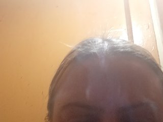 Ερωτική συνομιλία μέσω βίντεο engela-s-1