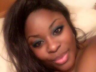 Ερωτική συνομιλία μέσω βίντεο BUSTYBARBBIE