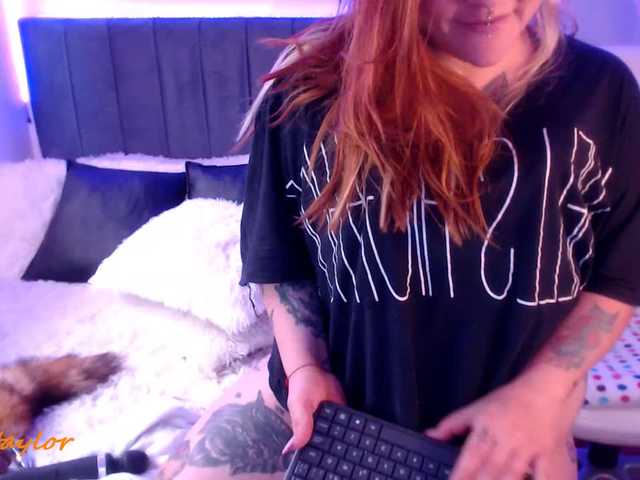 Φωτογραφίες camyttaylor SPANKATON 3 TK =1 SLAP ASS **GOAL SHOW DP 5000 ♥♥ ♥♥ LET'S PLAY ♥♥ WIN MY SNAP #bbw #bigass #bigtits #feet #deepthroat ♥♥♥♥♥ left to goal 4887