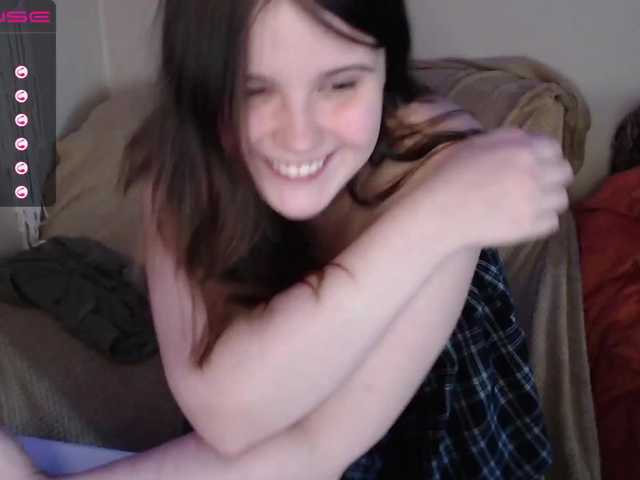 Εκπομπές οθόνης Candicemeow