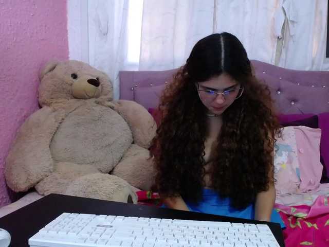 Φωτογραφίες candy-lolly- Pervy daddys girl looking lovce and hard sex♥♥c2c open cam and wacth u 25tks♥