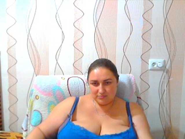 Φωτογραφίες CandyHoney if you like me I show you my breasts in a bra !!!!!