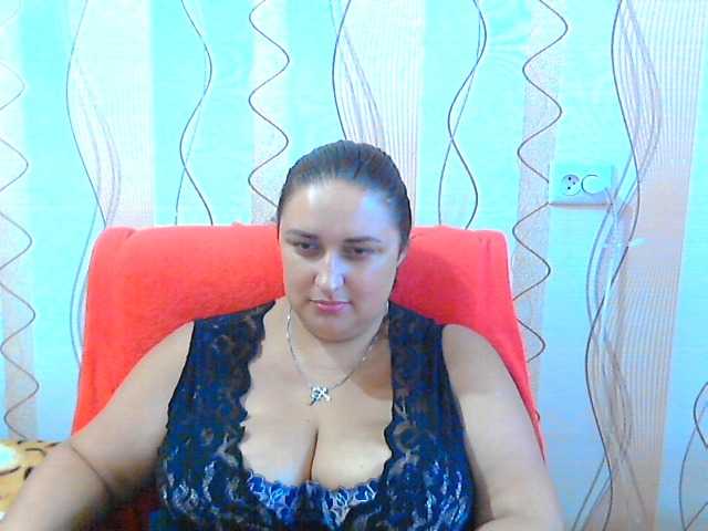 Φωτογραφίες CandyHoney if you like me I show you my breasts in a bra !!!!!