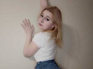 Ερωτική συνομιλία μέσω βίντεο CANNIBALCA