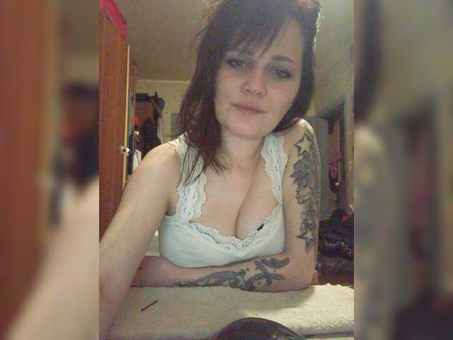 Εκπομπές οθόνης CarlyLovely