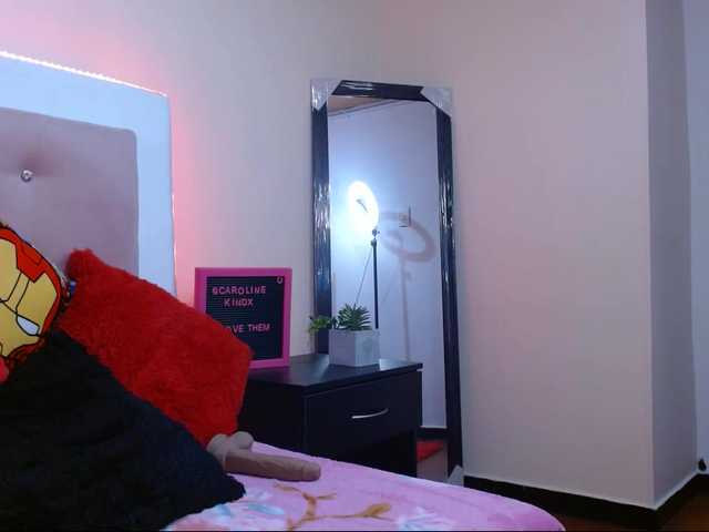 Εκπομπές οθόνης carolinekindx