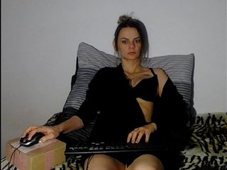 Εκπομπές οθόνης CatherineKiss