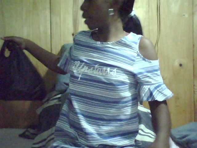 Εκπομπές οθόνης CathyMia