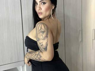 Ερωτική συνομιλία μέσω βίντεο CelesteCourtney