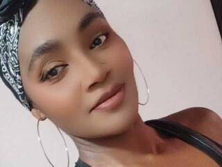 Ερωτική συνομιλία μέσω βίντεο zoeceleste