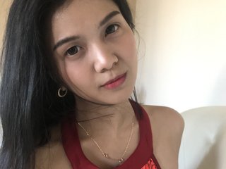 Ερωτική συνομιλία μέσω βίντεο CelineMontes