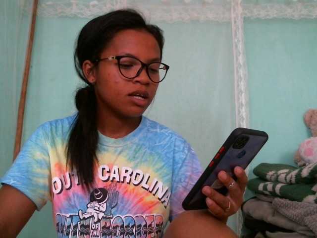 Εκπομπές οθόνης Chaima-6