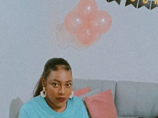 Ερωτική συνομιλία μέσω βίντεο CharlotteGill