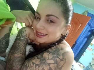 Ερωτική συνομιλία μέσω βίντεο charon03