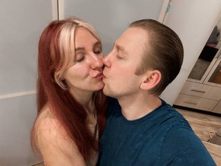 Ερωτική συνομιλία μέσω βίντεο cherry-piea