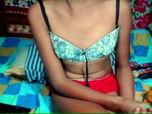 Εκπομπές οθόνης HungryPussyX