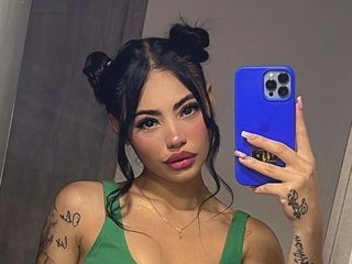 Ερωτική συνομιλία μέσω βίντεο cherrymodel