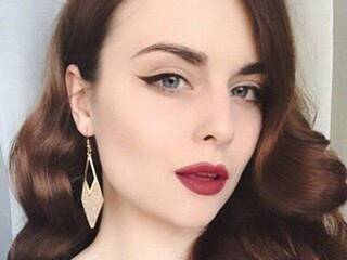 Ερωτική συνομιλία μέσω βίντεο cherry_tory