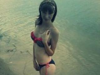 Ερωτική συνομιλία μέσω βίντεο chika14