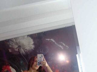 Ερωτική συνομιλία μέσω βίντεο CHLOELODGE