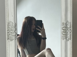 Ερωτική συνομιλία μέσω βίντεο CindyYoungs