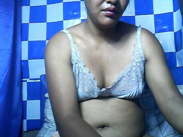 Εκπομπές οθόνης claudia-7