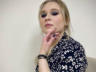 Ερωτική συνομιλία μέσω βίντεο CloeHarris