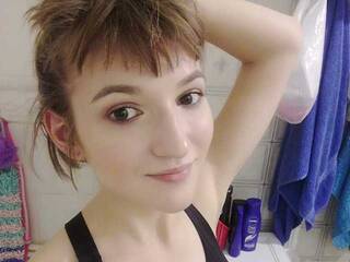 Ερωτική συνομιλία μέσω βίντεο Clubnichka228