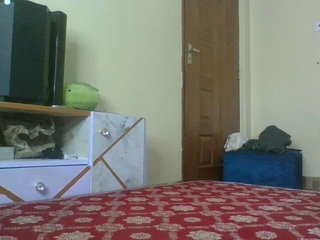 Ερωτική συνομιλία μέσω βίντεο Coconaya