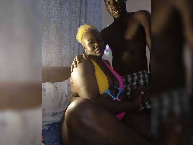 Εκπομπές οθόνης Coitoncouples