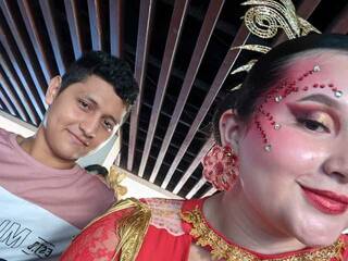 Ερωτική συνομιλία μέσω βίντεο CONICOLE1