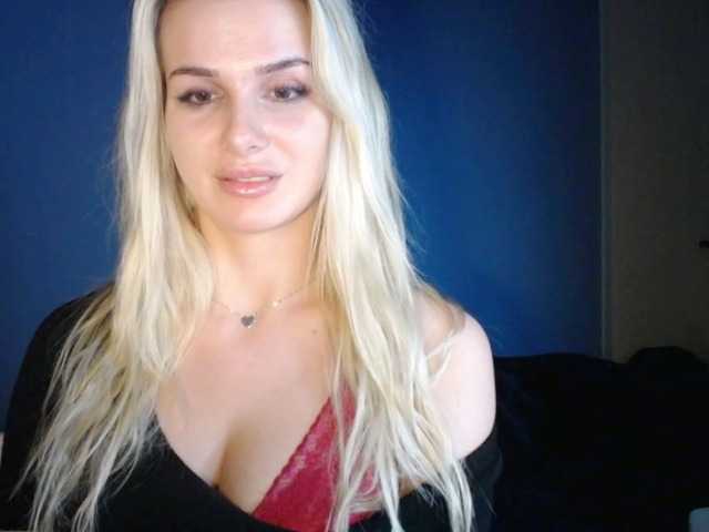 Εκπομπές οθόνης Cornelia22hot