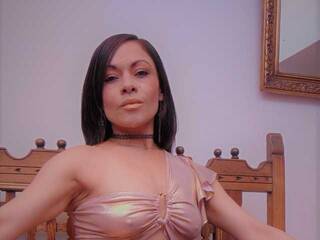 Ερωτική συνομιλία μέσω βίντεο corypretty