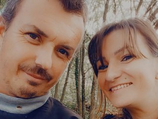 Ερωτική συνομιλία μέσω βίντεο Coupleaureale