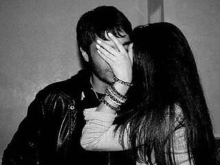 Ερωτική συνομιλία μέσω βίντεο coupledogxx