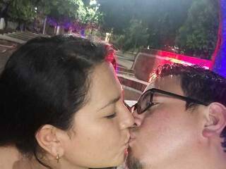 Ερωτική συνομιλία μέσω βίντεο couplexsexy