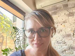 Ερωτική συνομιλία μέσω βίντεο Elegant00Girl