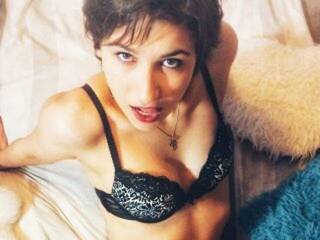 Ερωτική συνομιλία μέσω βίντεο CumAddicted