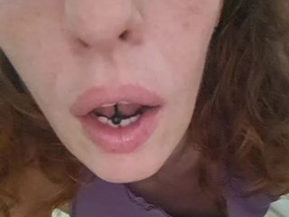 Ερωτική συνομιλία μέσω βίντεο CurlyHanna