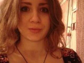 Ερωτική συνομιλία μέσω βίντεο curlylili