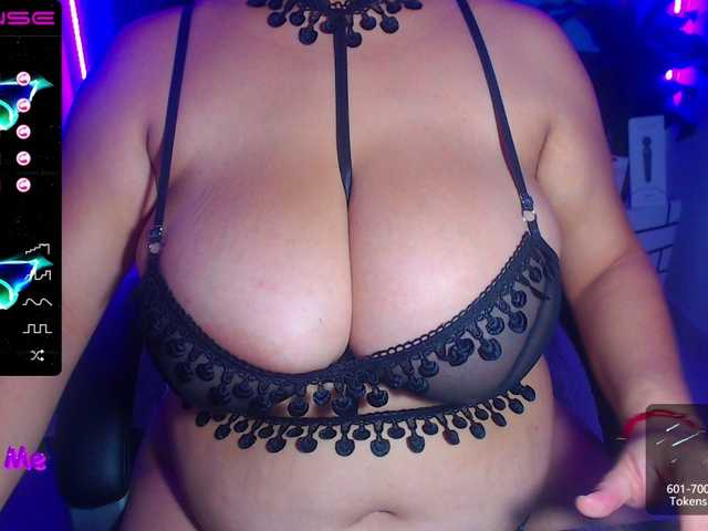 Φωτογραφίες curvys-hot Welcome to my room #bigboobs#bbw#feet#bigass Show naked 200 Tks