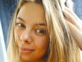 Ερωτική συνομιλία μέσω βίντεο cutedi