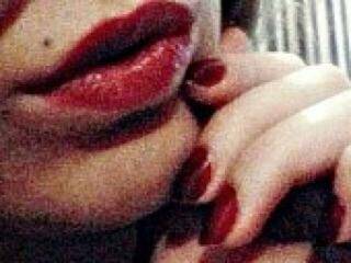 Ερωτική συνομιλία μέσω βίντεο daarinaa