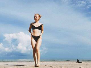 Ερωτική συνομιλία μέσω βίντεο DaddysLily