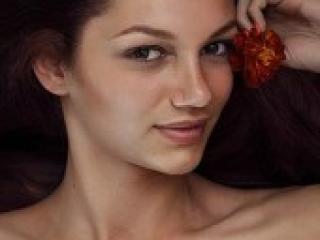 Ερωτική συνομιλία μέσω βίντεο daisydivine